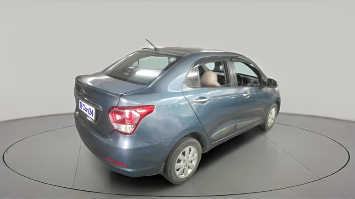2015 Hyundai Xcent SX 1.2, Petrol, Manual, 1,23,999 km, exterior
