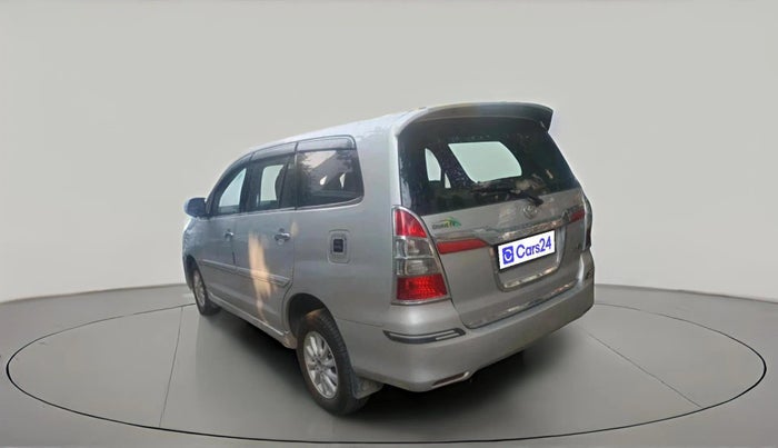 2013 Toyota Innova 2.5 VX 7 STR, Diesel, Manual, 1,54,820 km, exterior