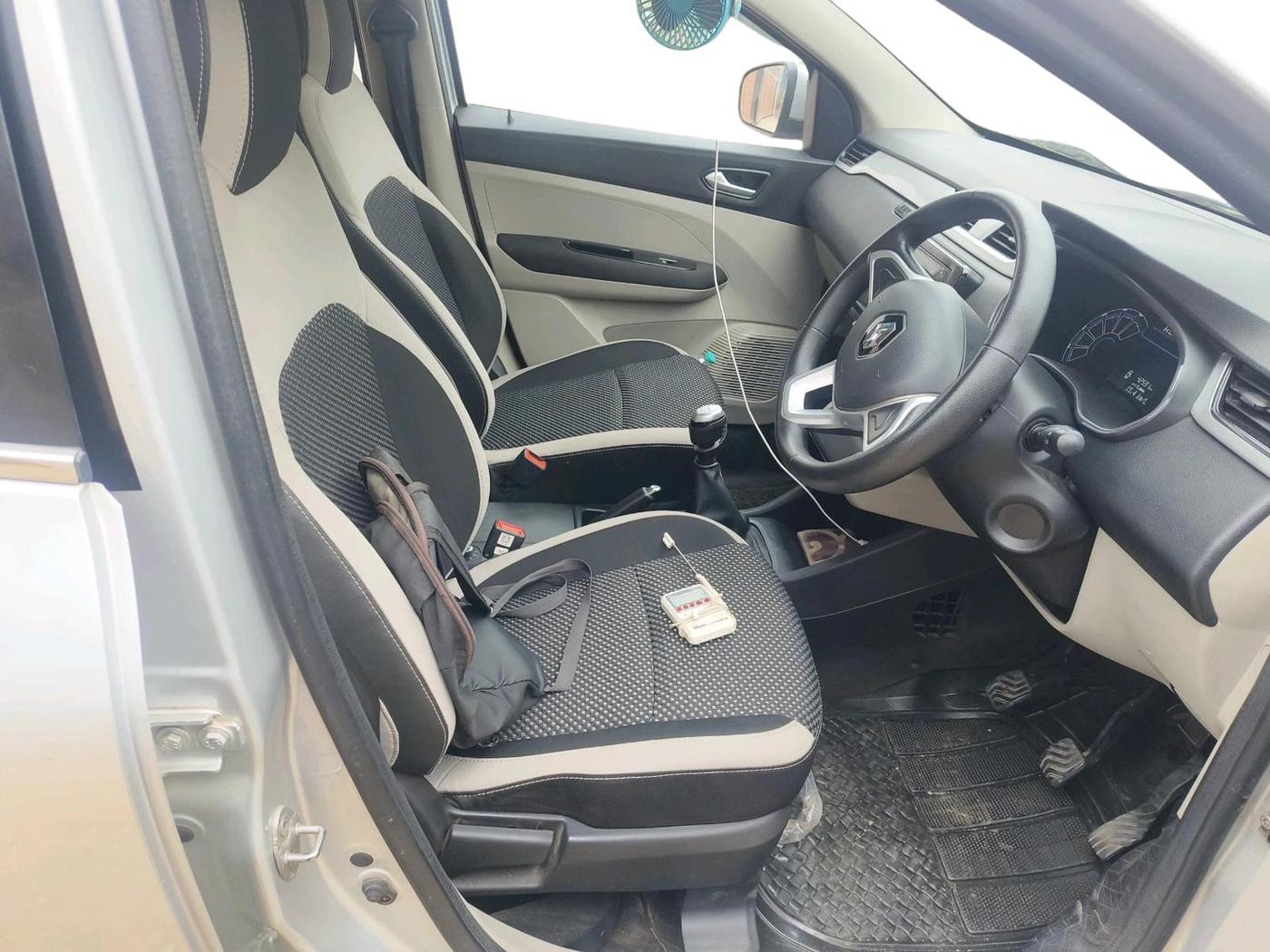 2020 Renault TRIBER RXZ, Petrol, Manual, 42,591 km, interior