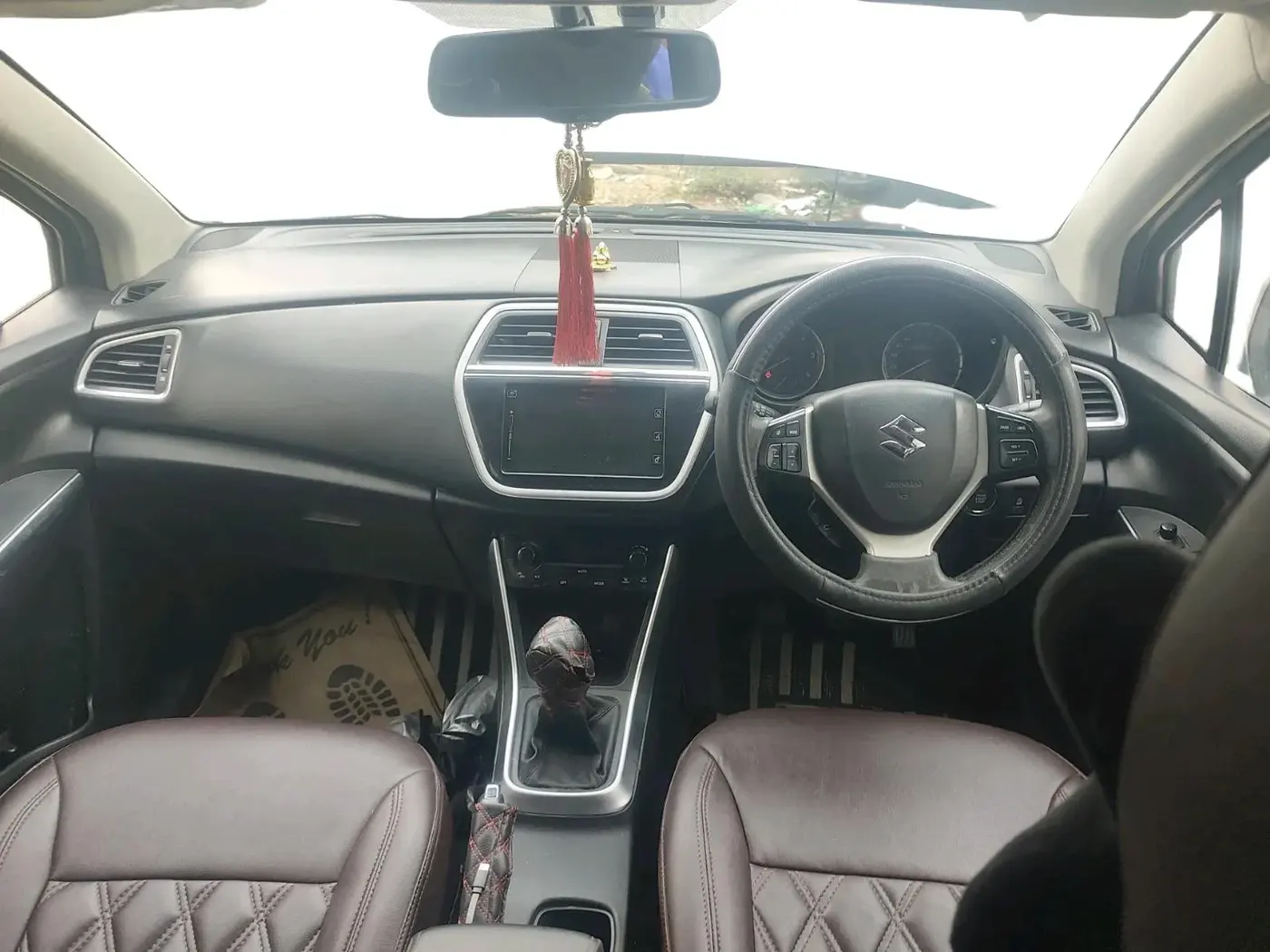 2018 Maruti S Cross ALPHA 1.3, Diesel, Manual, 1,27,365 km, interior
