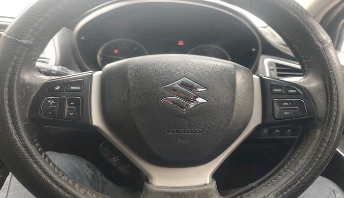 2018 Maruti S Cross ALPHA 1.3, Diesel, Manual, 1,27,365 km, interior