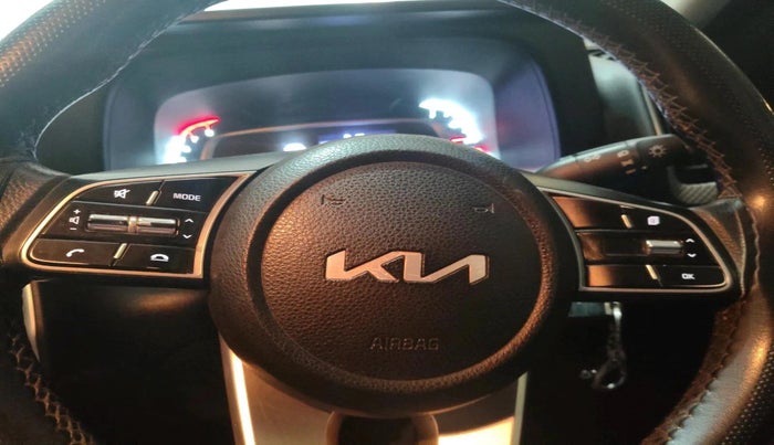 2022 KIA SONET HTK 1.2, Petrol, Manual, 52,962 km, interior