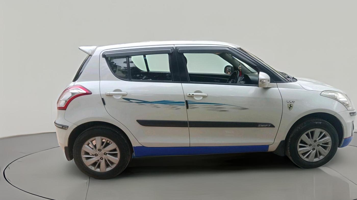2016 Maruti Swift ZXI, Petrol, Manual, 36,613 km, exterior