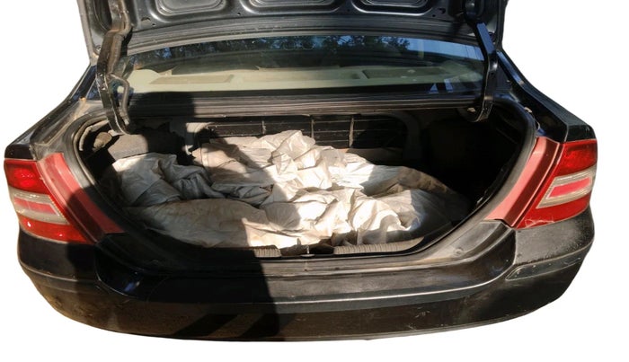 2008 Ford Fiesta EXI 1.4 DIESEL, Diesel, Manual, 1,65,624 km, exterior