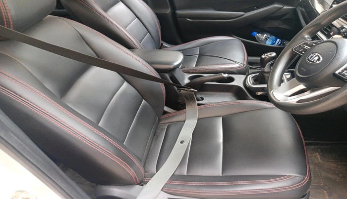 2020 KIA SELTOS HTK PLUS 1.5 DIESEL, Diesel, Manual, 1,75,465 km, interior