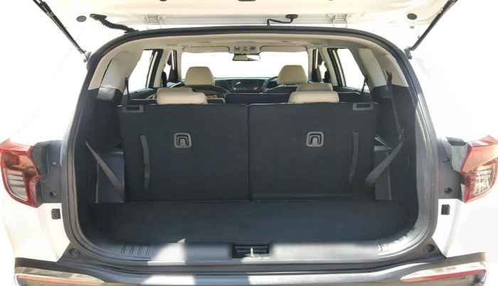 2024 KIA CARENS LUXURY PLUS 1.5 TURBO PETROL DCT 7 STR, Petrol, Automatic, 16,676 km, exterior