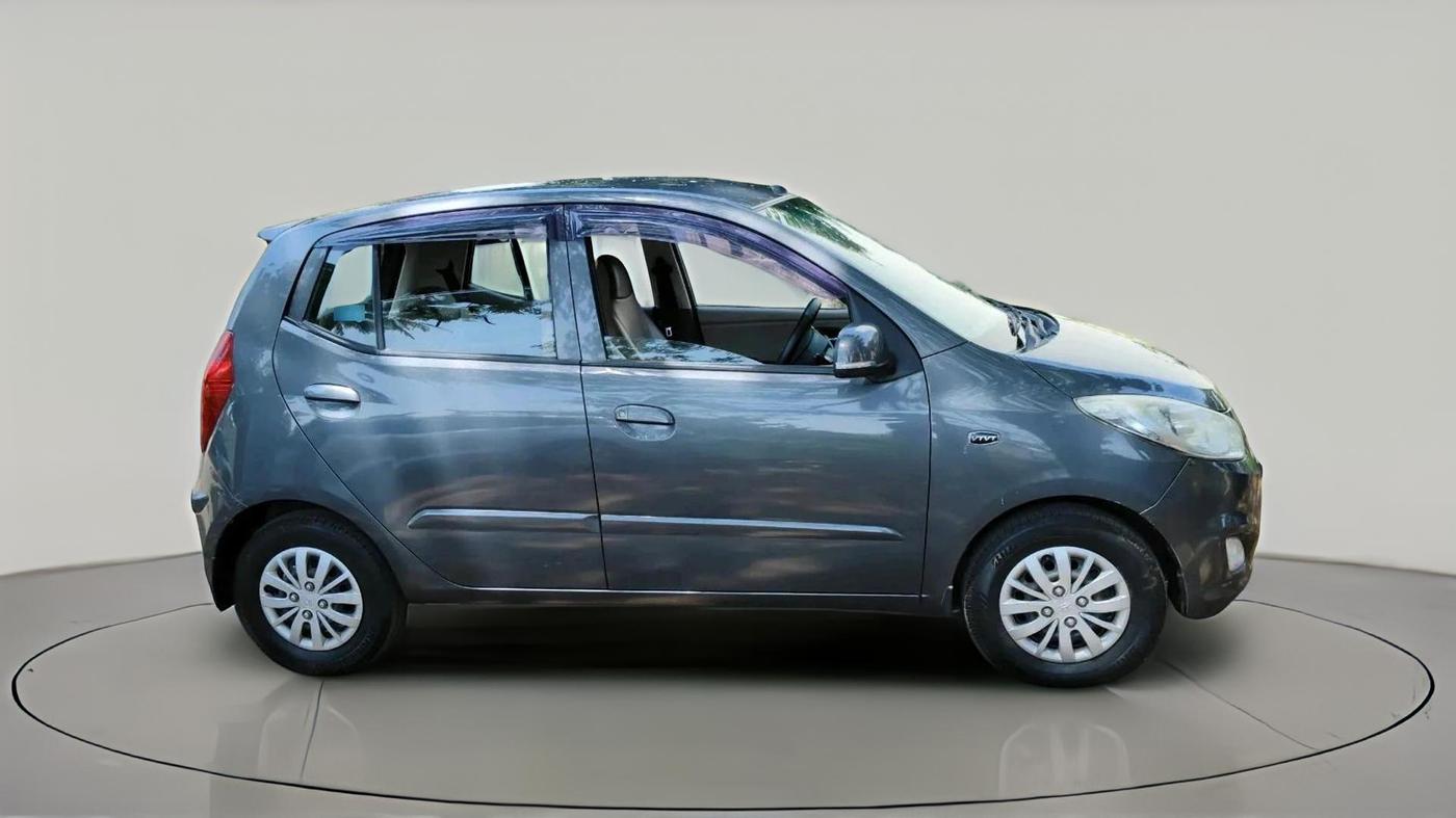 2013 Hyundai i10 SPORTZ 1.2, Petrol, Manual, 75,017 km, exterior