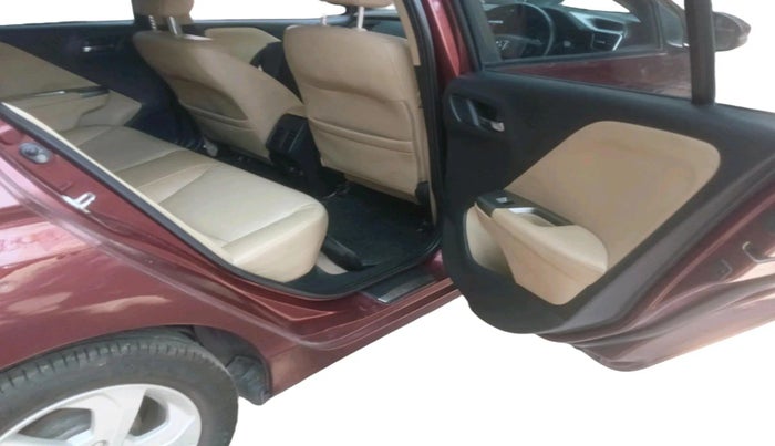 2015 Honda City 1.5L I-VTEC VX CVT, Petrol, Automatic, 40,855 km, interior