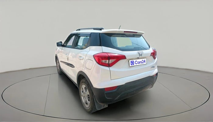 2023 Mahindra XUV300 W6 1.2 PETROL, Petrol, Manual, 46,833 km, exterior