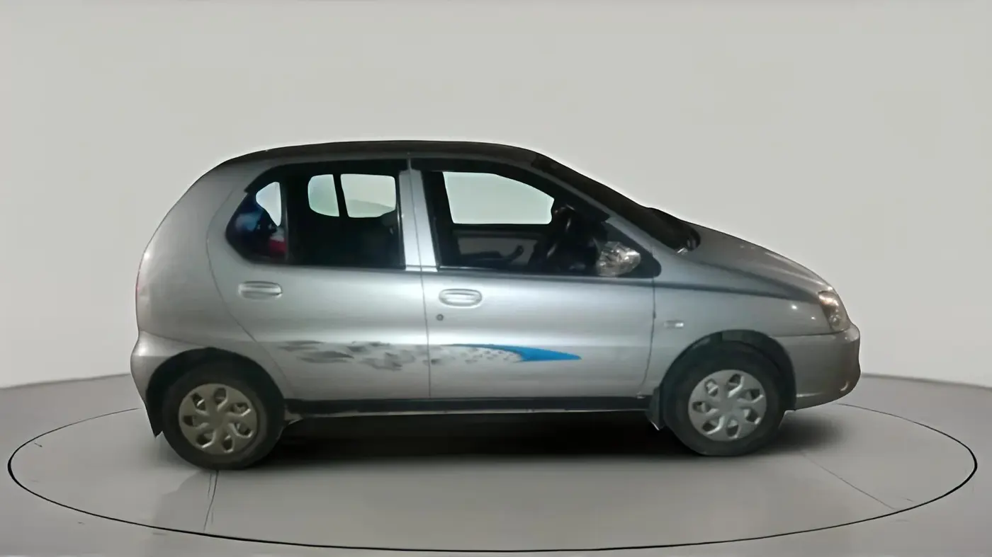 2015 Tata Indica V2 LX DIESEL, Diesel, Manual, 1,24,330 km, exterior