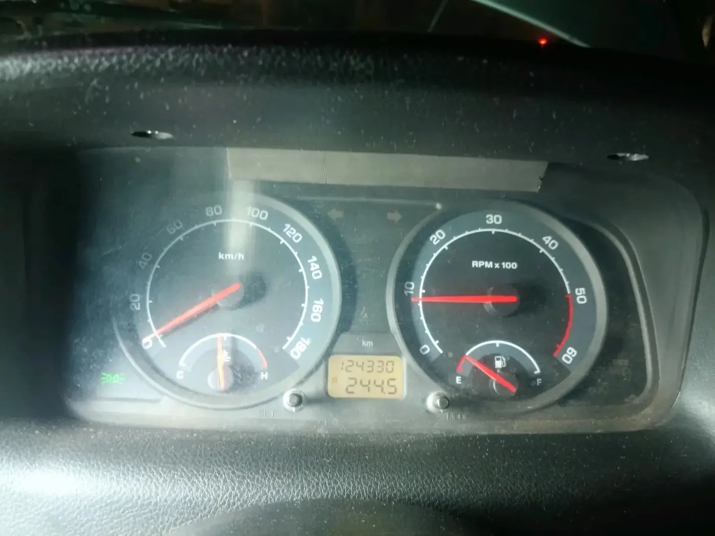 2015 Tata Indica V2 LX DIESEL, Diesel, Manual, 1,24,330 km, interior