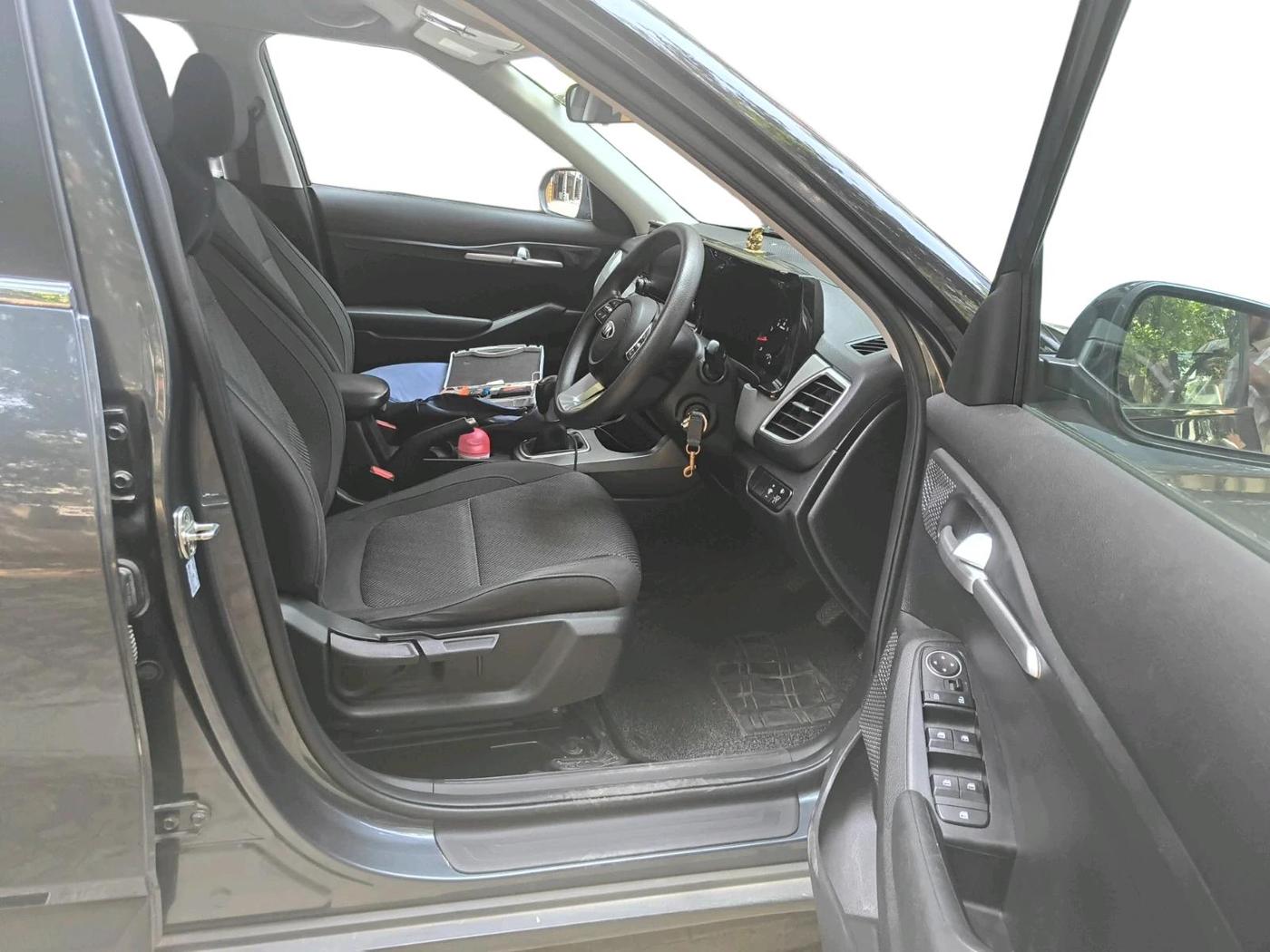 2020 KIA SELTOS HTK 1.5 PETROL, Petrol, Manual, 40,660 km, interior