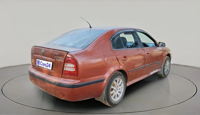 2004 Skoda Octavia AMBIENTE 1.9 TDI, Diesel, Manual, 1,80,814 km, exterior