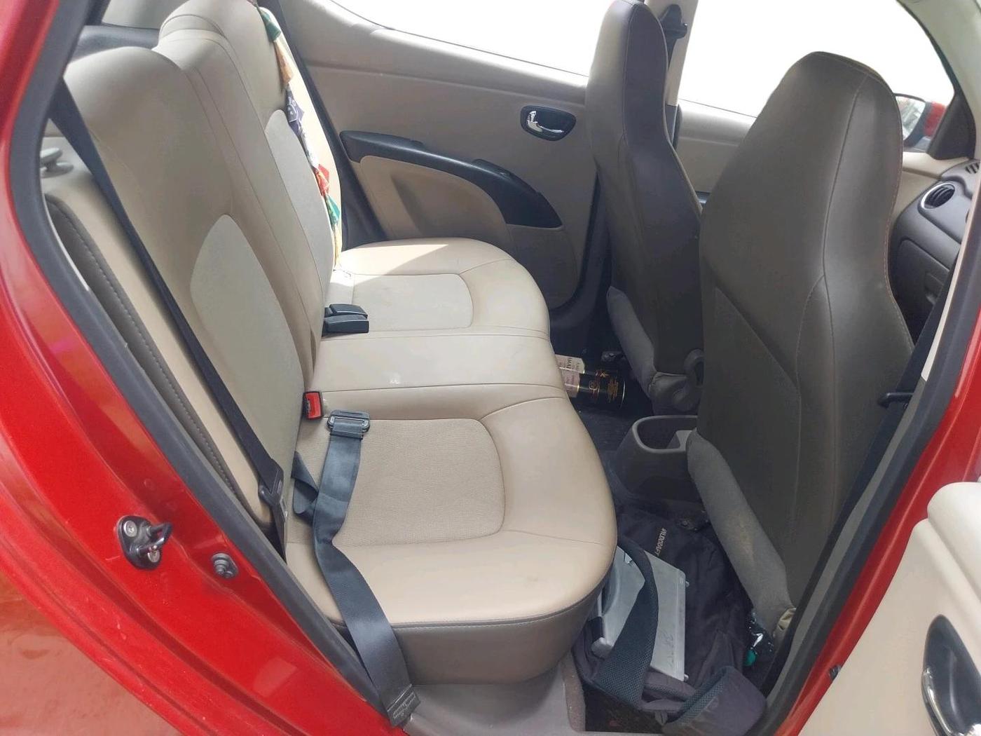 2013 Hyundai i10 MAGNA 1.2, Petrol, Manual, 23,093 km, interior