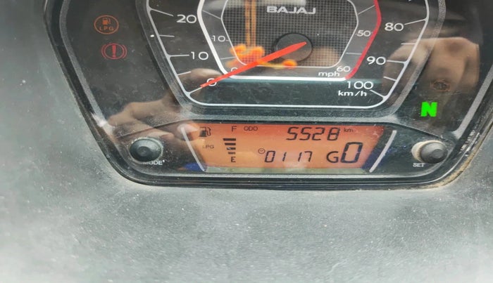 2020 BAJAJ QUTE LPG, Petrol, Manual, 5,528 km, interior