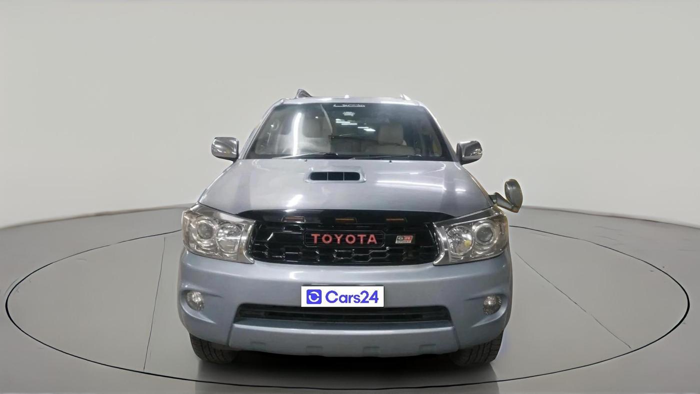 2009 Toyota Fortuner 3.0 4X4 MT, Diesel, Manual, 1,73,546 km, exterior