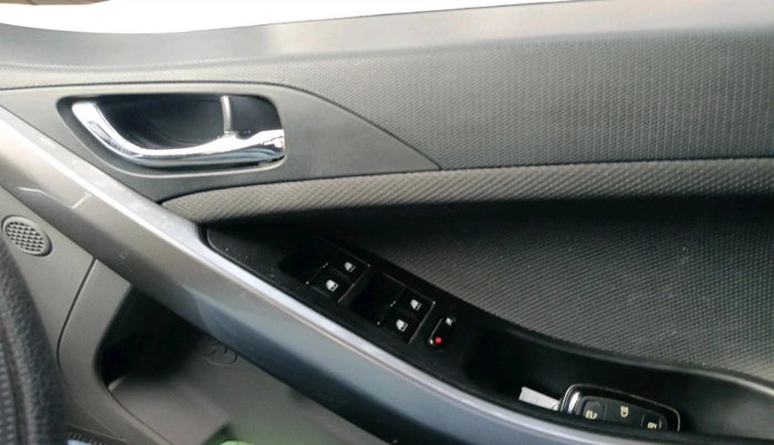 2017 Tata NEXON XZ PLUS DIESEL, Diesel, Manual, 42,884 km, interior