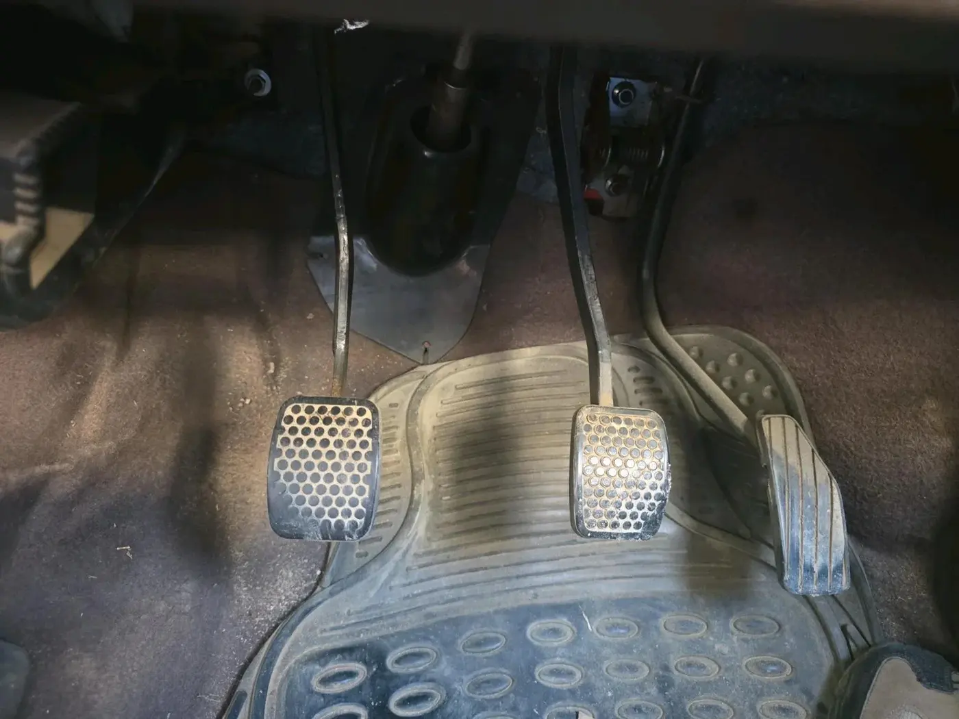 2011 Maruti Zen CARBON, Petrol, Manual, 73,475 km, interior