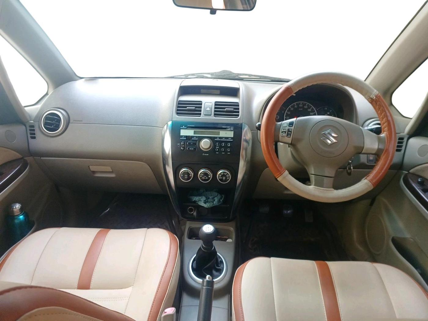 2011 Maruti SX4 ZXI, Petrol, Manual, 99,917 km, interior