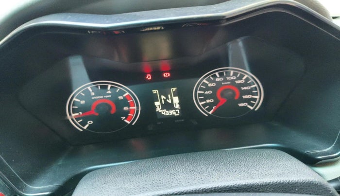 2017 Mahindra Kuv100 K4 6 STR, Petrol, Manual, 44,000 km, interior