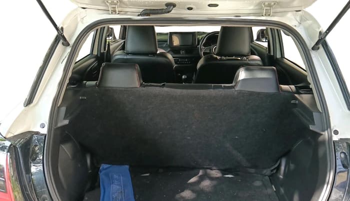 2024 Maruti Swift LXi, Petrol, Manual, 20,026 km, exterior