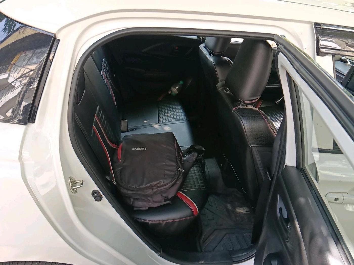 2024 Maruti Swift LXi, Petrol, Manual, 20,026 km, interior