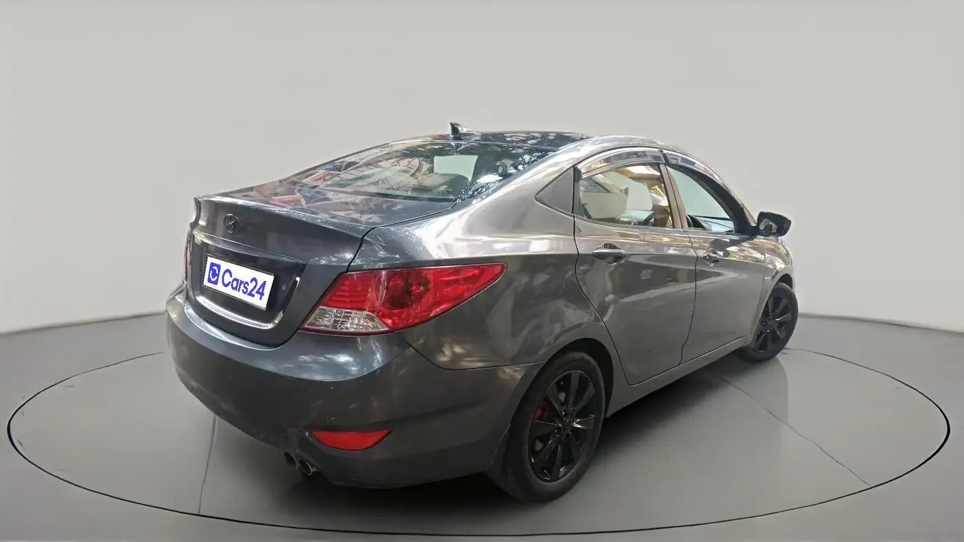 2013 Hyundai Verna FLUIDIC 1.6 VTVT SX, Petrol, Manual, 77,573 km, exterior