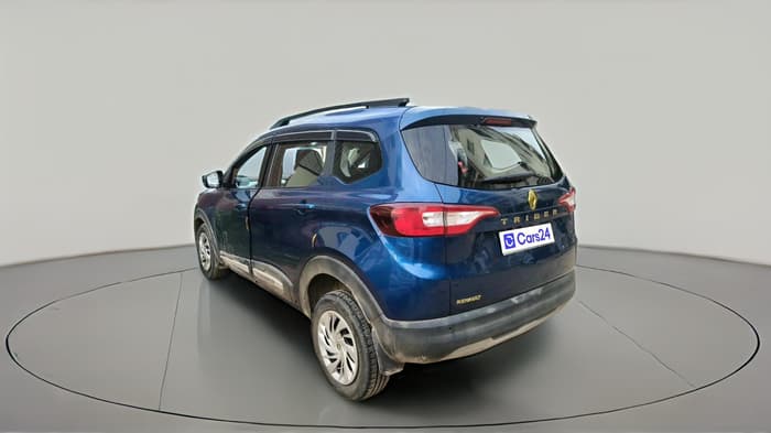 2022 Renault TRIBER RXZ, Petrol, Manual, 27,411 km, exterior