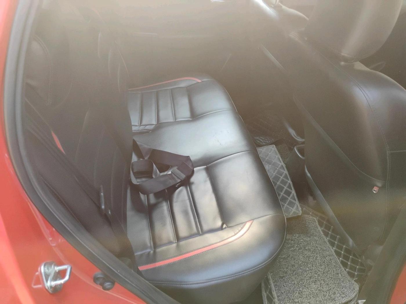 2018 Maruti Swift VXI AMT, Petrol, Automatic, 1,15,150 km, interior