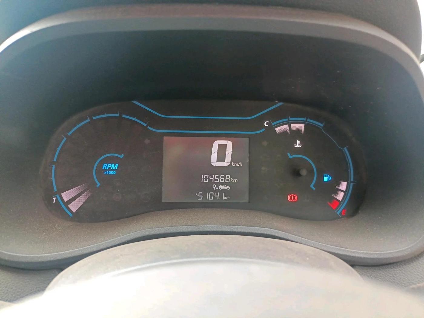 2020 Renault Kwid CLIMBER 1.0 (O), Petrol, Manual, 1,04,568 km, interior