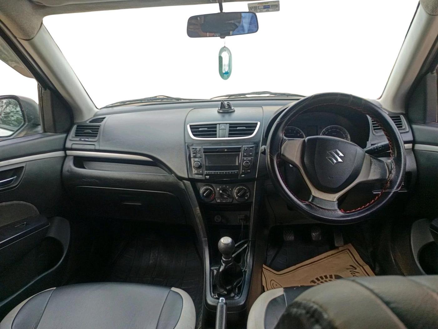 2015 Maruti Swift VXI, Petrol, Manual, 97,034 km, interior