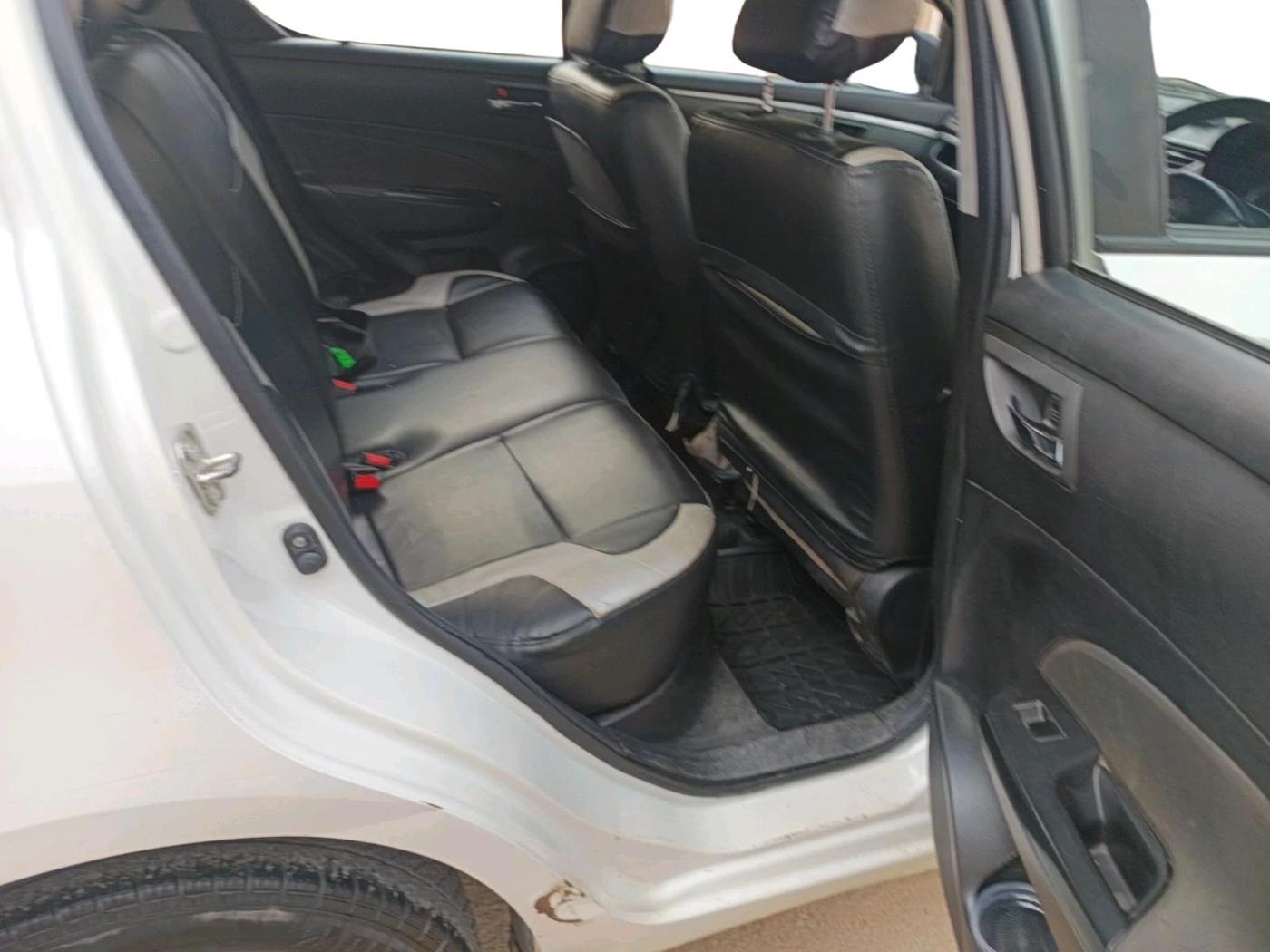 2015 Maruti Swift VXI, Petrol, Manual, 97,034 km, interior