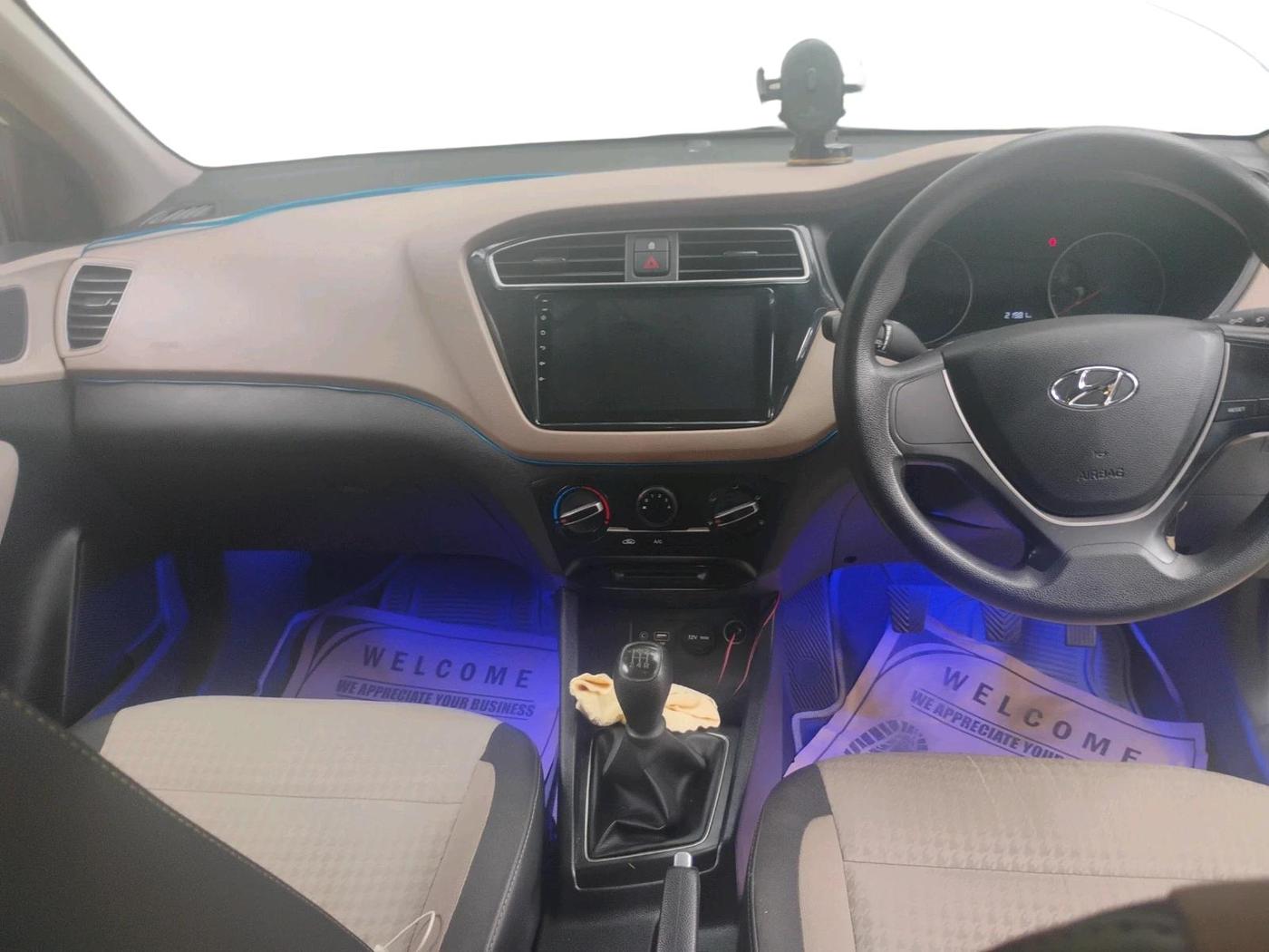 2018 Hyundai Elite i20 MAGNA EXECUTIVE 1.2, Petrol, Manual, 21,981 km, interior
