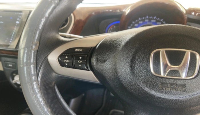 2015 Honda Mobilio 1.5L I-DTEC V, Diesel, Manual, 63,437 km, interior