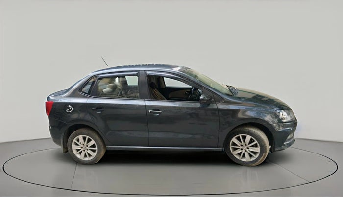 2016 Volkswagen Ameo HIGHLINE1.5L, Diesel, Manual, 59,847 km, exterior