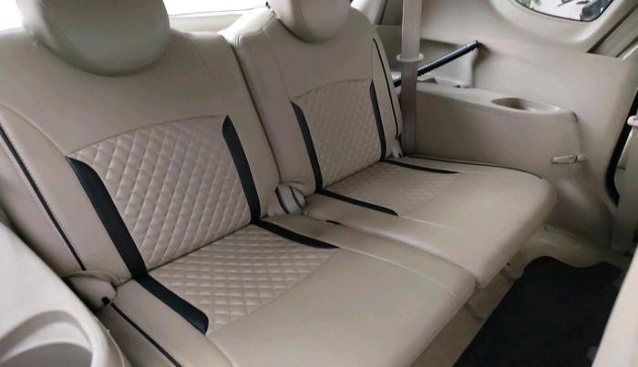 2017 Maruti Ertiga ZDI + SHVS, Diesel, Manual, 88,557 km, interior