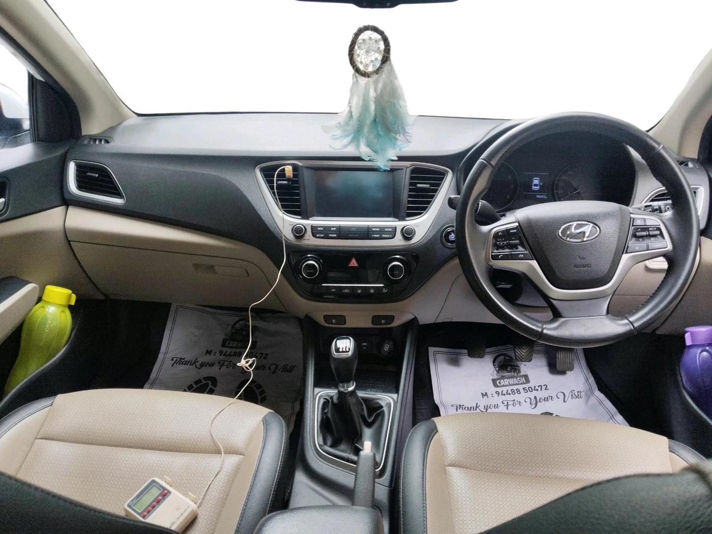 2019 Hyundai Verna 1.6 VTVT SX O, Petrol, Manual, 55,047 km, interior