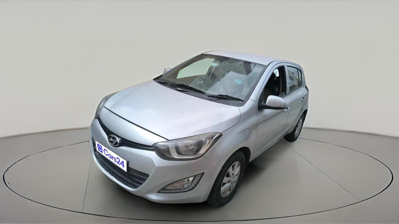 2013 Hyundai i20 SPORTZ 1.2, Petrol, Manual, 1,00,405 km, exterior