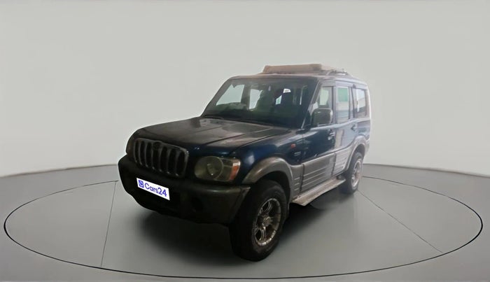 2006 Mahindra Scorpio 2.6 SLX CRDE, Diesel, Manual, 1,20,000 km, exterior