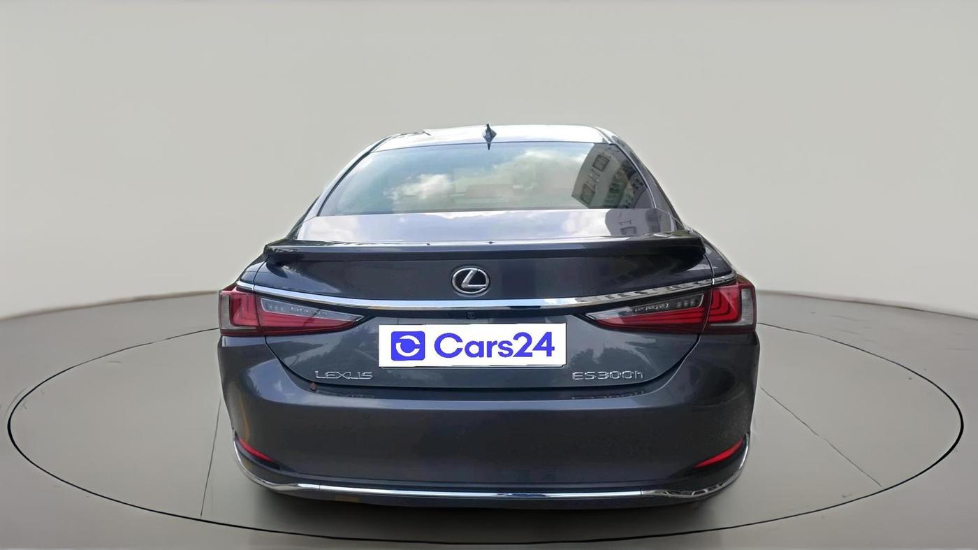 2023 Lexus ES 300h Luxury, Hybrid, Automatic, 30,232 km, exterior