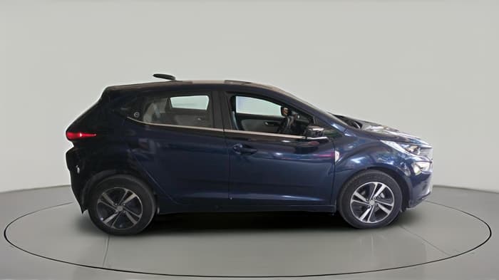 2024 Tata ALTROZ XZA, Petrol, Automatic, 3,978 km, exterior