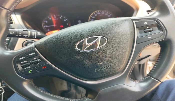 2017 Hyundai Elite i20 ASTA 1.2, Petrol, Manual, 1,12,969 km, interior