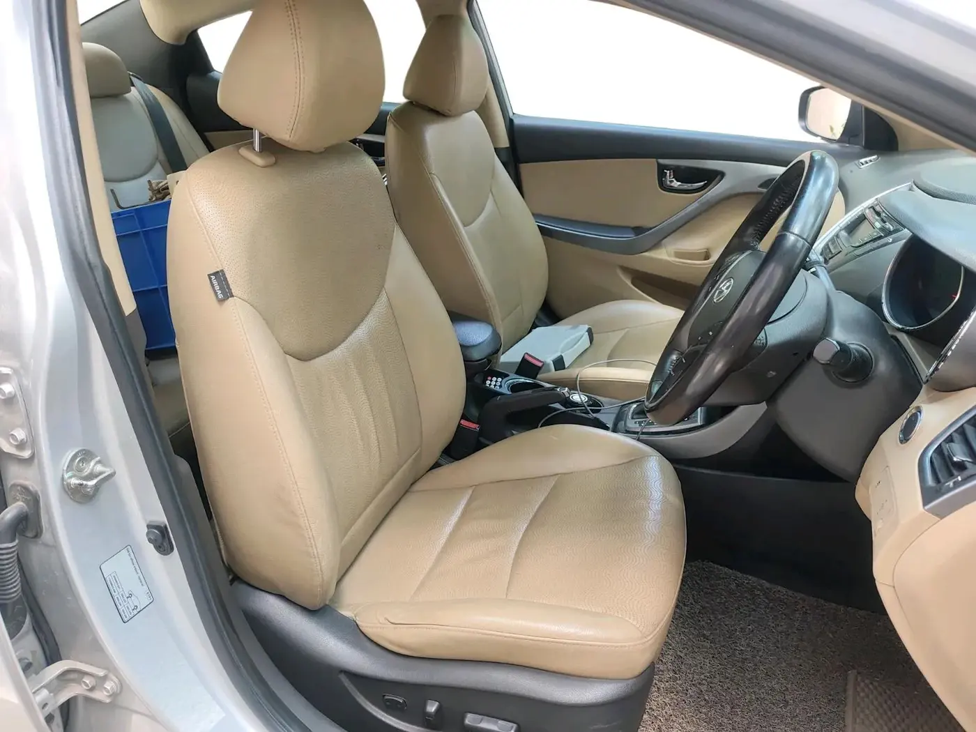 2013 Hyundai New Elantra 1.8 SX AT VTVT, Petrol, Automatic, 74,341 km, interior