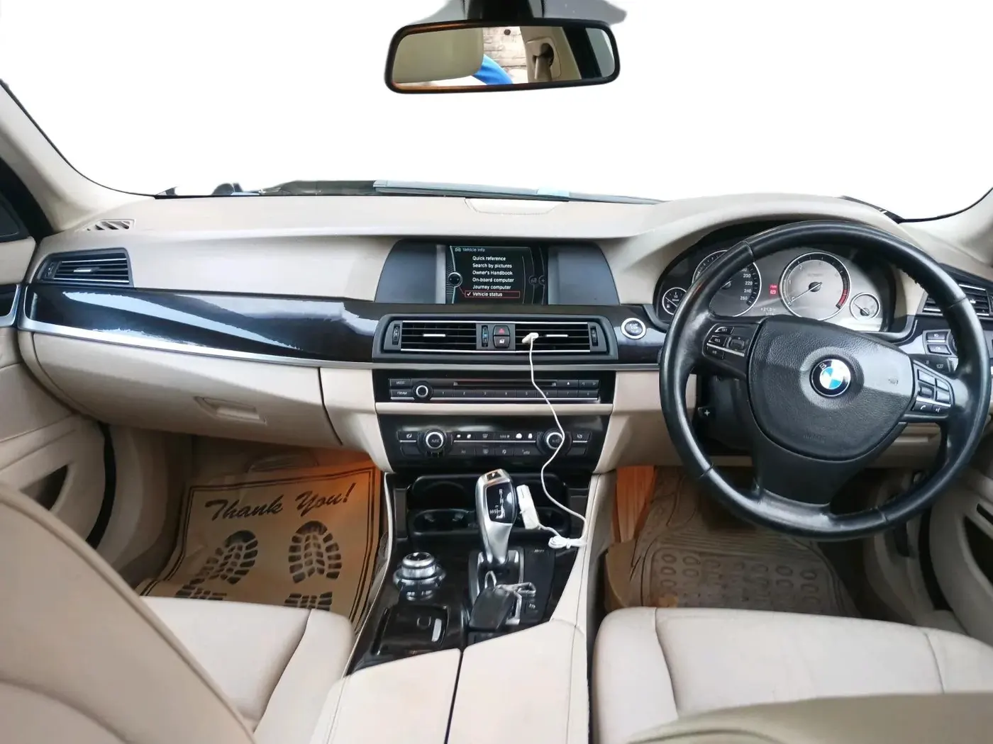 2011 BMW 5 Series 520D 2.0, Diesel, Automatic, 93,457 km, interior