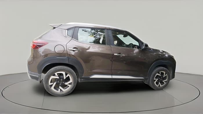2022 Nissan MAGNITE XV PREMIUM TURBO (O), Petrol, Manual, 21,037 km, exterior