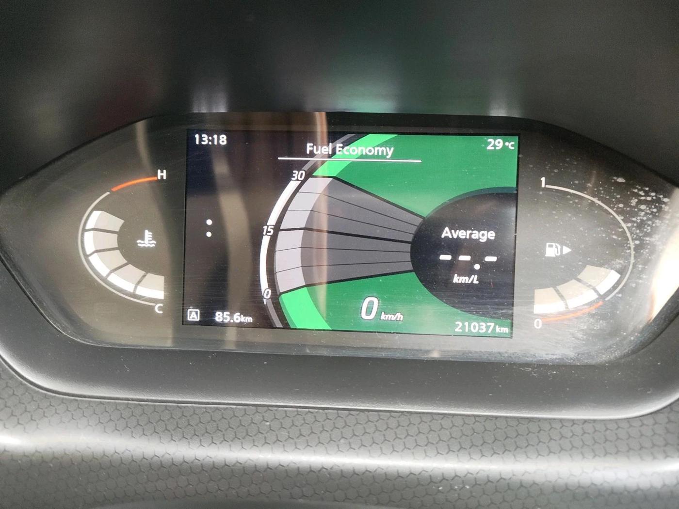 2022 Nissan MAGNITE XV PREMIUM TURBO (O), Petrol, Manual, 21,037 km, interior