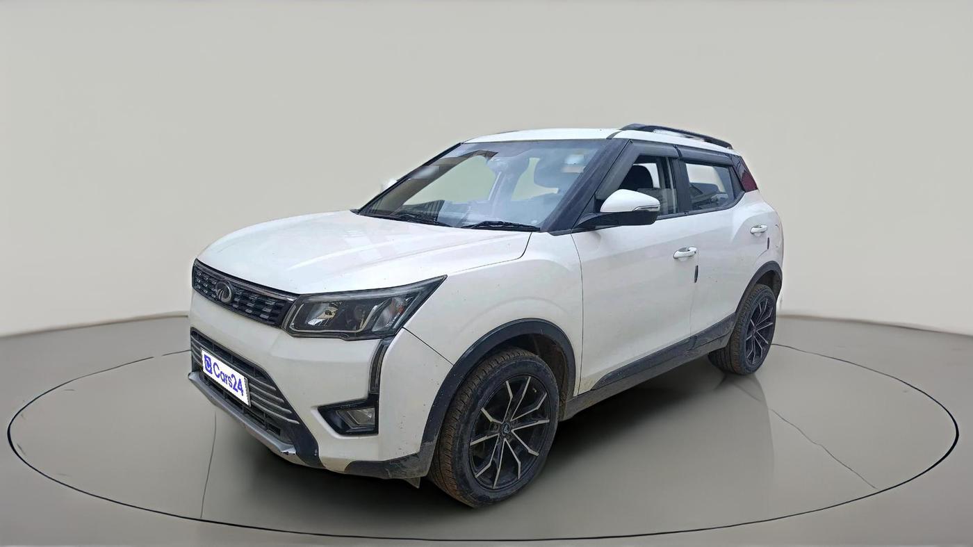 2019 Mahindra XUV300 W8 1.5 DIESEL, Diesel, Manual, 75,114 km, exterior
