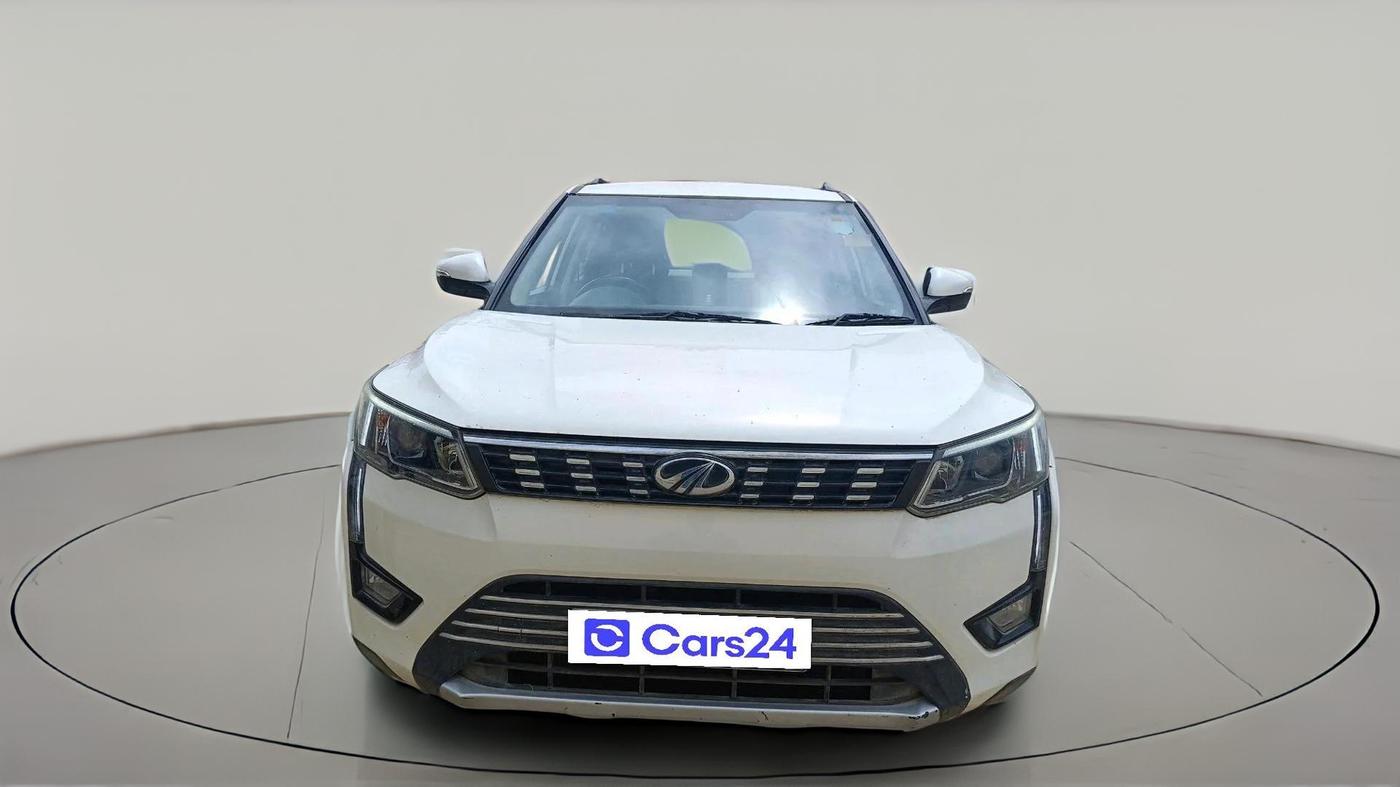 2019 Mahindra XUV300 W8 1.5 DIESEL, Diesel, Manual, 75,114 km, exterior