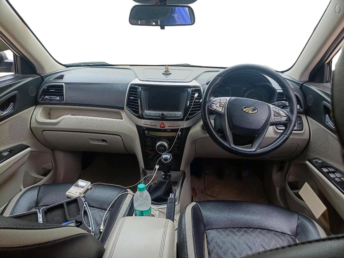 2019 Mahindra XUV300 W8 1.5 DIESEL, Diesel, Manual, 75,114 km, interior
