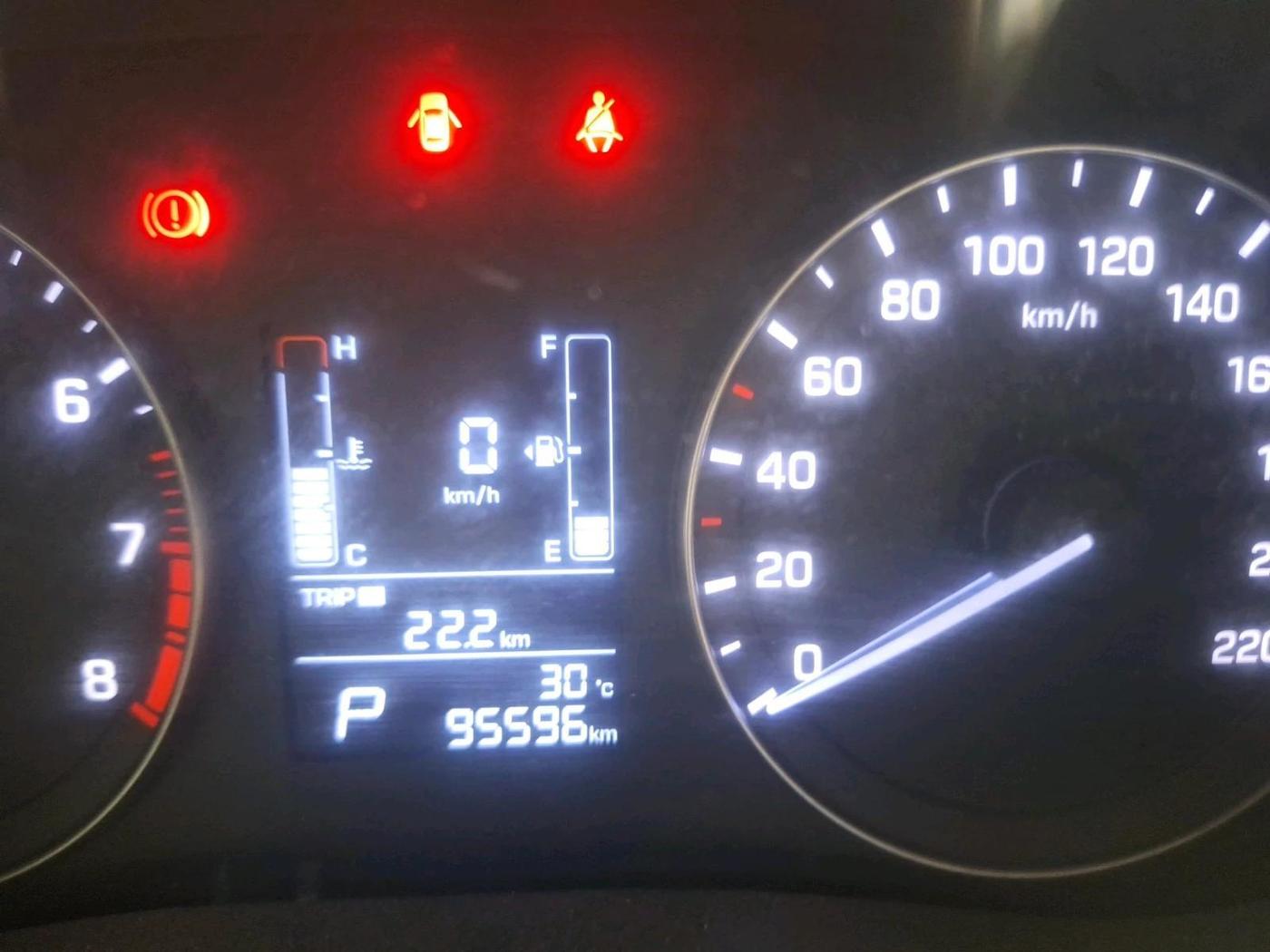 2016 Hyundai Creta SX PLUS AT 1.6 PETROL, Petrol, Automatic, 95,596 km, interior